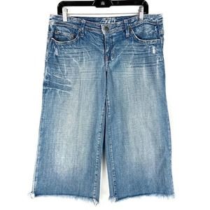 575 Denim Cropped Capri Jeans Blue Medium Wash 31